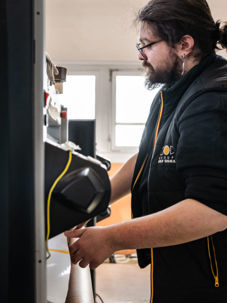 Pôle adhésif, impression sur film adhésif
